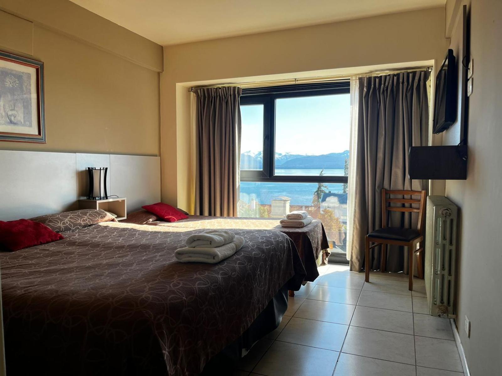 Hotel Internacional San Carlos de Bariloche Eksteriør bilde